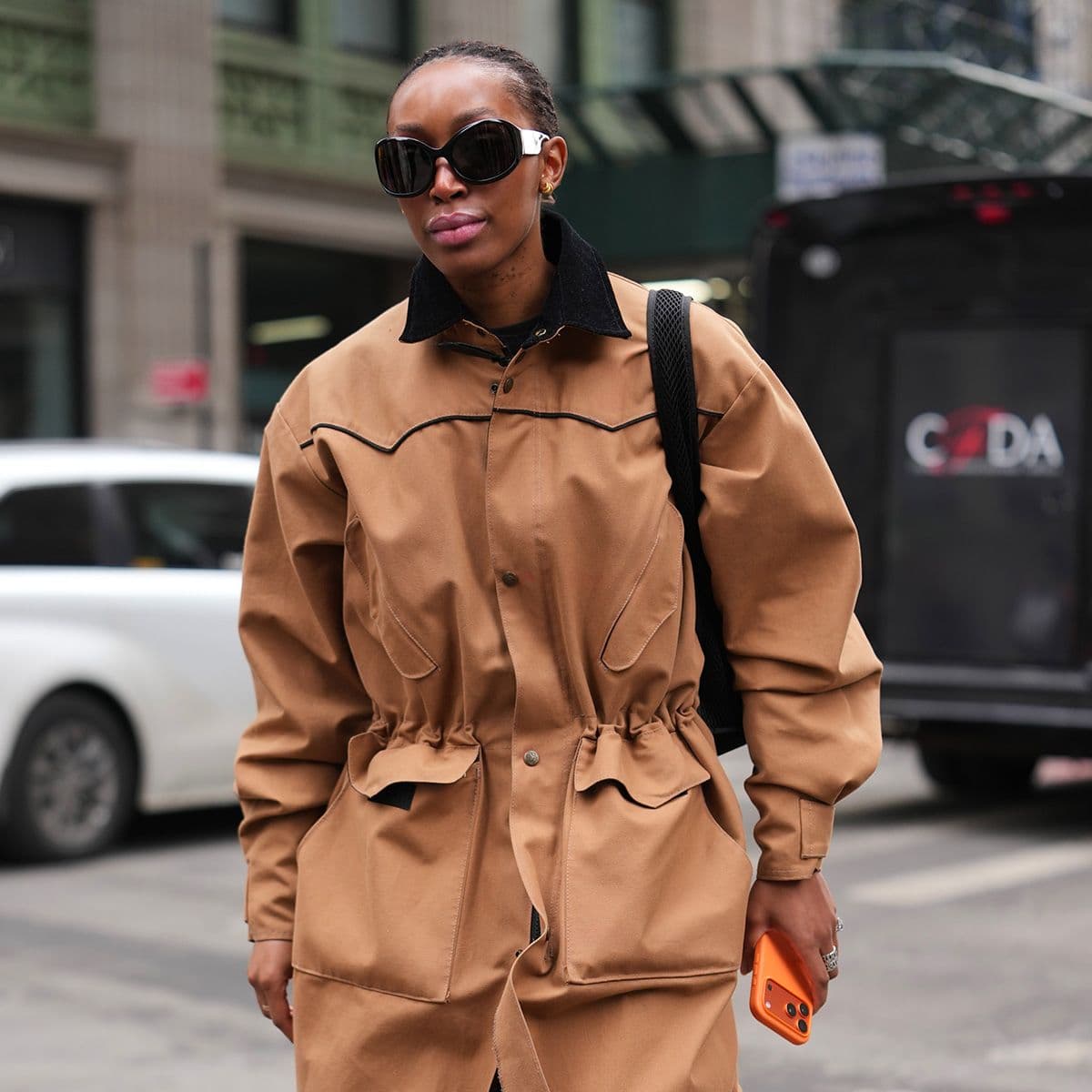  Not Ballet Flats, Not Slingbacks—Chic New Yorkers Prove This Timeless Shoe Trend Looks Best With Skirts, Jeans, and Dresses 