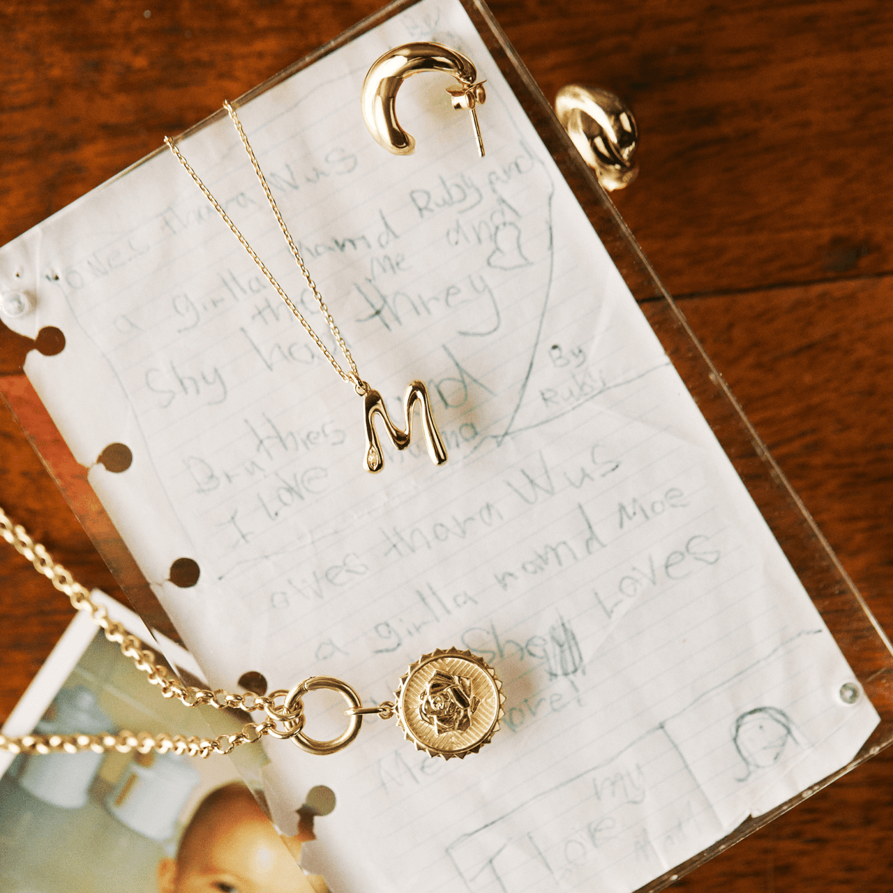  The Jewellery Edit That Makes Mother’s Day Feel Truly Thoughtful 