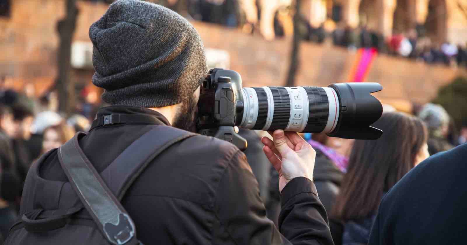 Student Photographer Loses Right Eye While Covering LA Protest