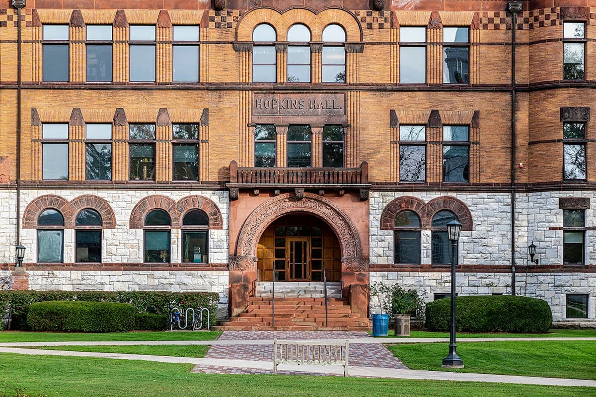 Orthodox Jewish Student Accuses Williams College of Housing Discrimination